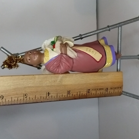 Hallmark Keepsake Ornament a Celebration of Angels #1 1995 Vi - Picture 9 of 9